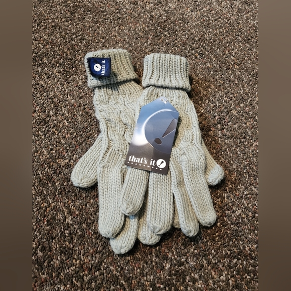 Hat, Scarf, Mittens 3-Piece Set Gray That's It Brand NWOT - Picture 3 of 5